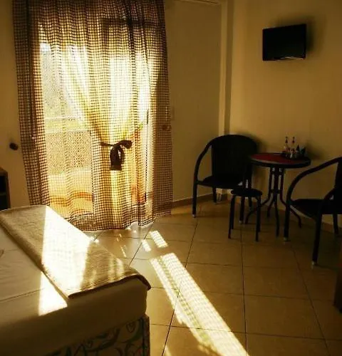 Apartament Inanthi Potos